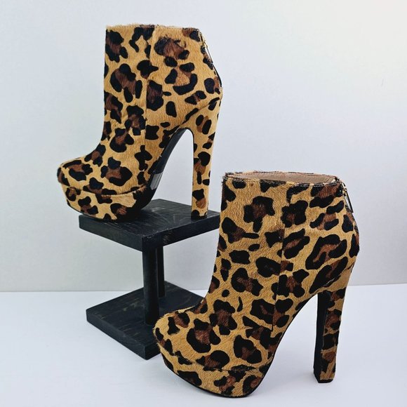 Colin Stuart Leopard Print Leather Zipper Back Ankle Bootie Sz 8B - Picture 3 of 10